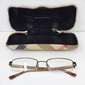 Burberry Glasses & Case